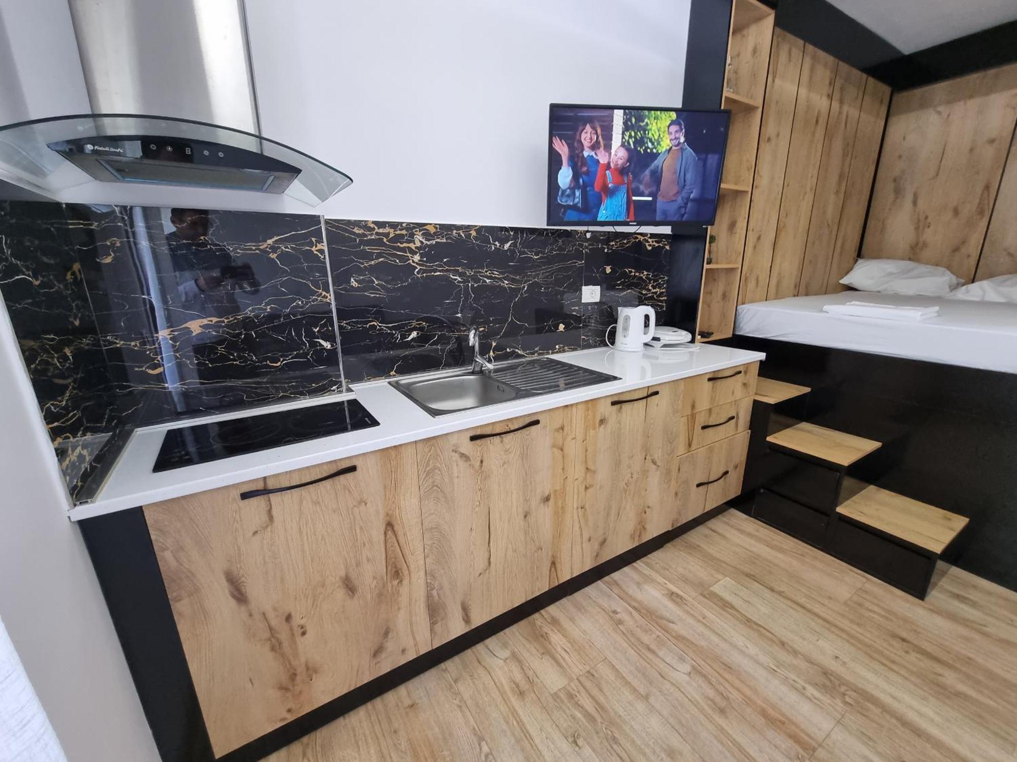 Teo'S Deluxe Studios Avlonya Dış mekan fotoğraf