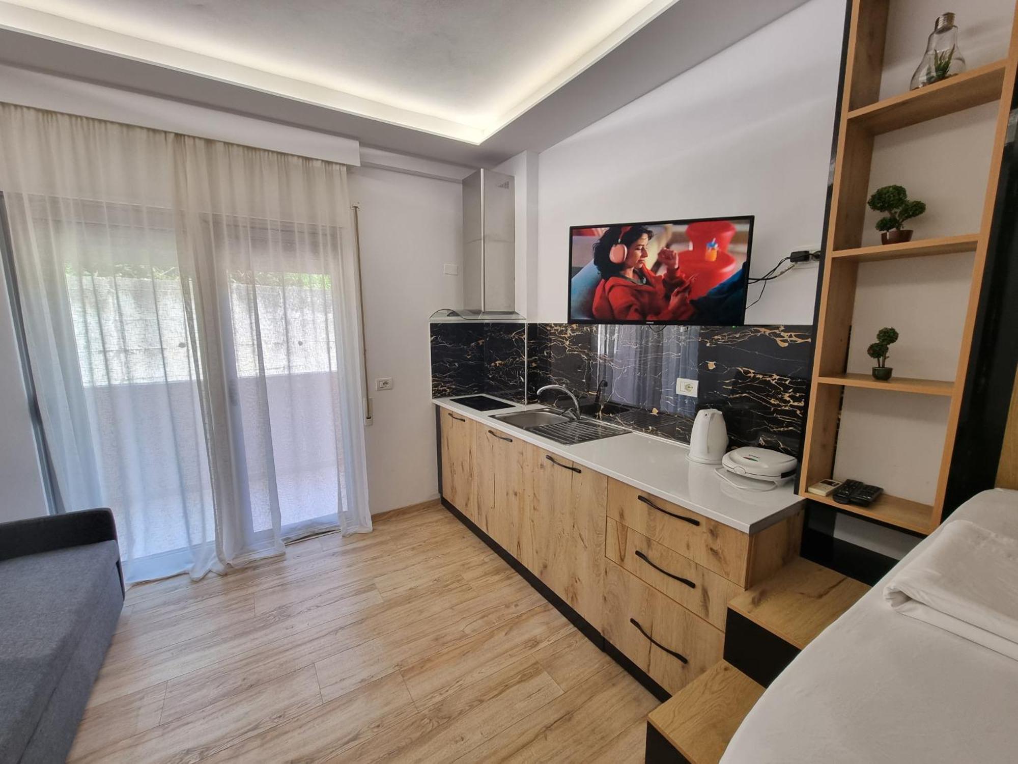 Teo'S Deluxe Studios Avlonya Dış mekan fotoğraf
