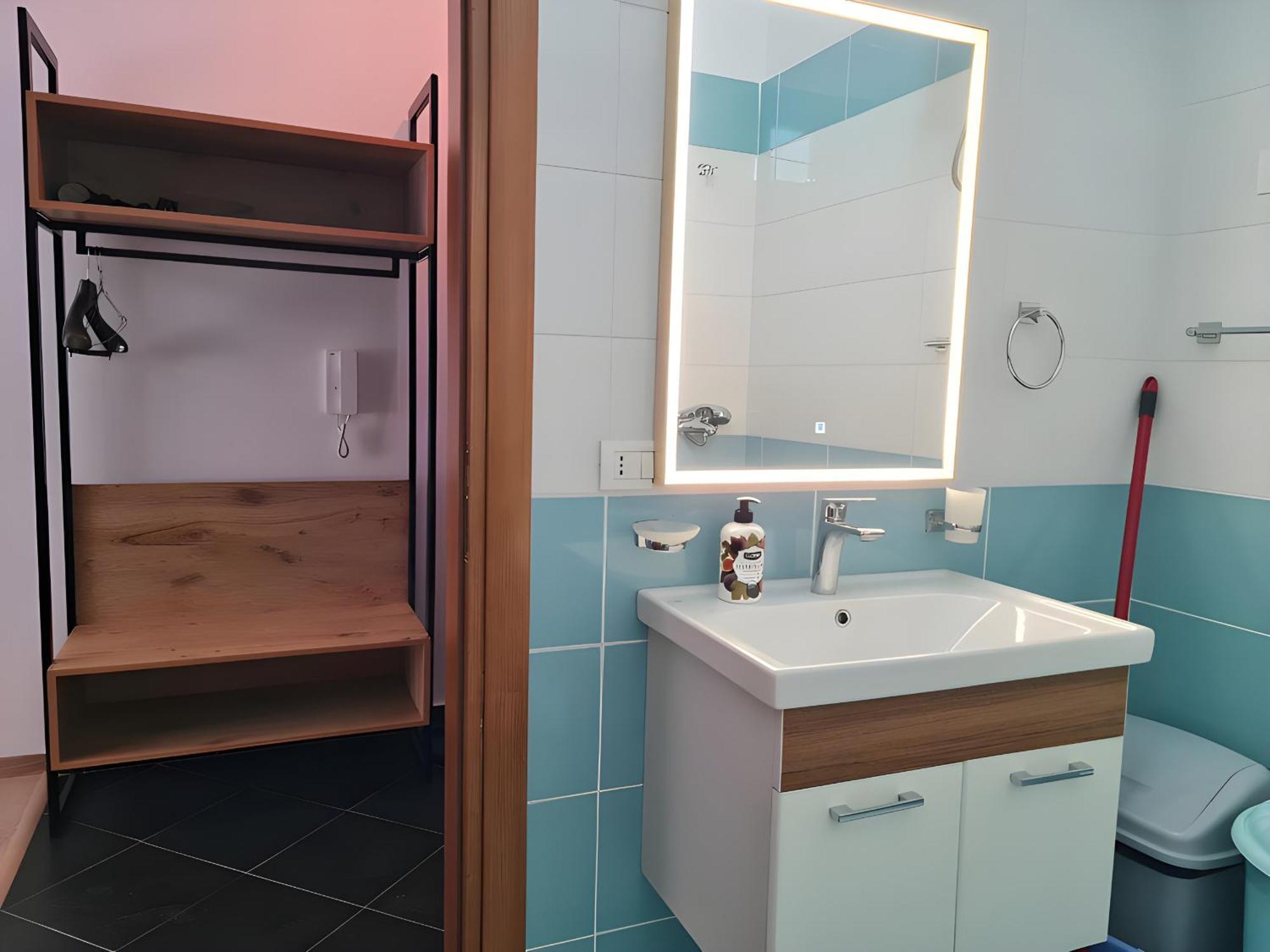 Teo'S Deluxe Studios Avlonya Dış mekan fotoğraf