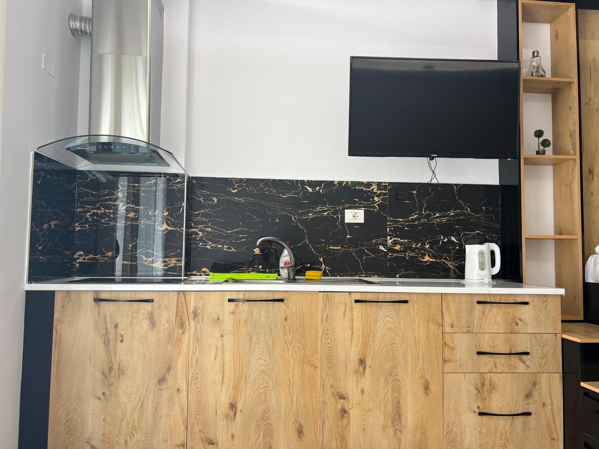 Teo'S Deluxe Studios Avlonya Dış mekan fotoğraf